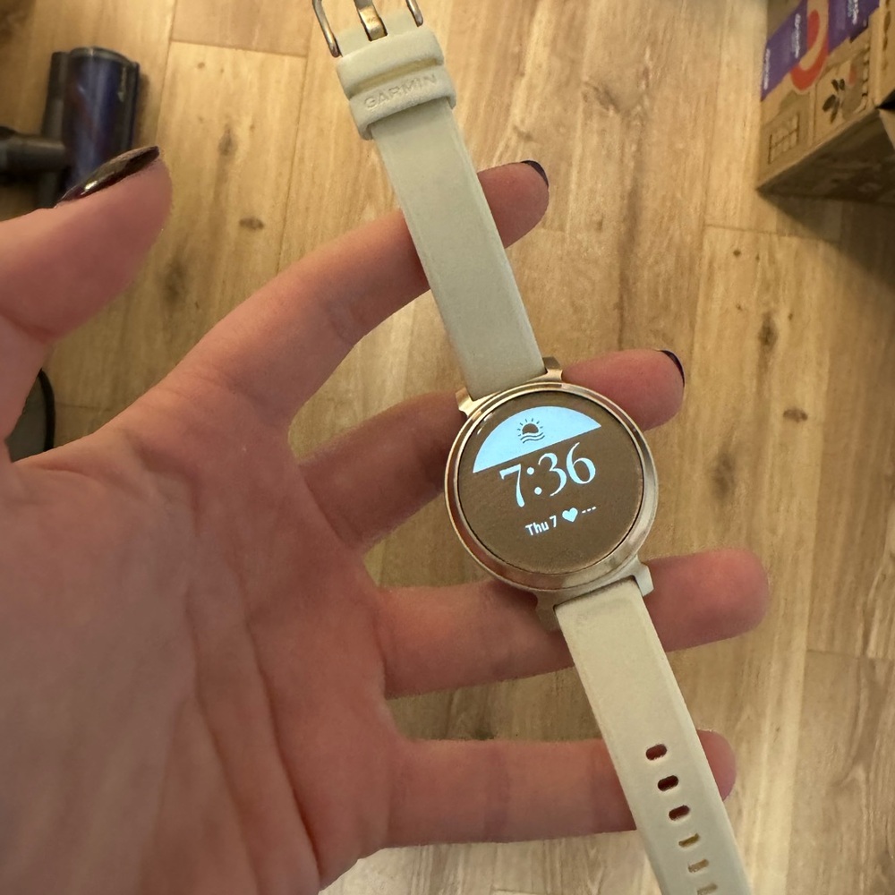 LILY 2 GARMIN WATCH